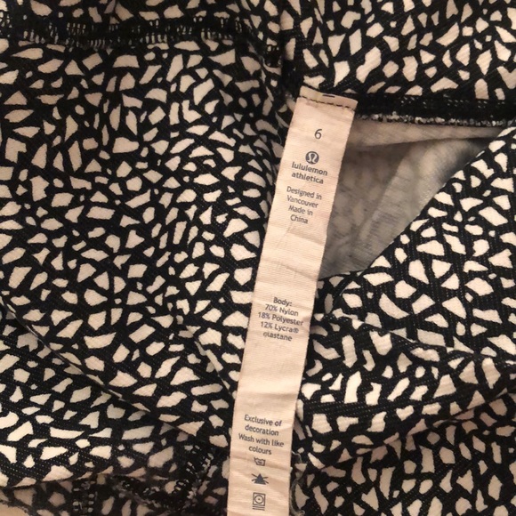Lululemon wunder under leggings pattern size 6 - Picture 2 of 4